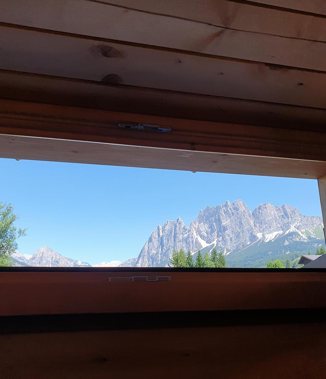 B&B Cristallo Cortina dʼAmpezzo Dış mekan fotoğraf