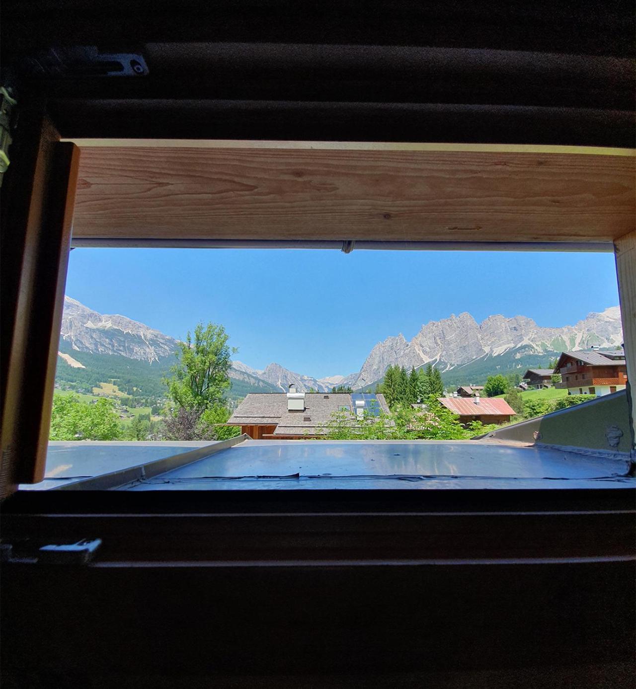 B&B Cristallo Cortina dʼAmpezzo Dış mekan fotoğraf