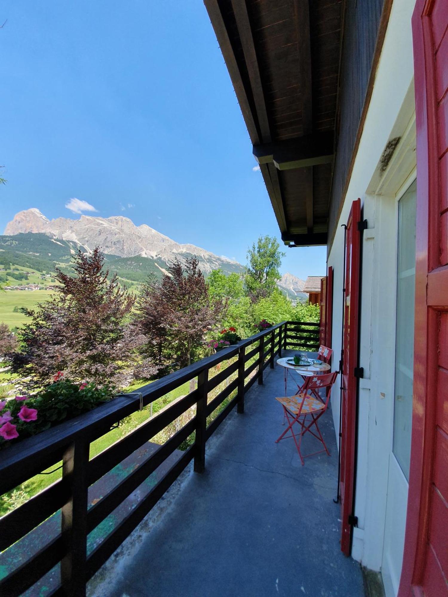 B&B Cristallo Cortina dʼAmpezzo Dış mekan fotoğraf